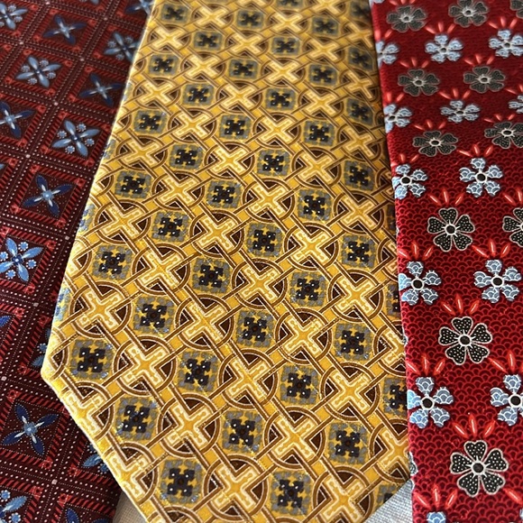 🟣 BOGO! Ermenegildo Zegna Silk Ties - Picture 3 of 6